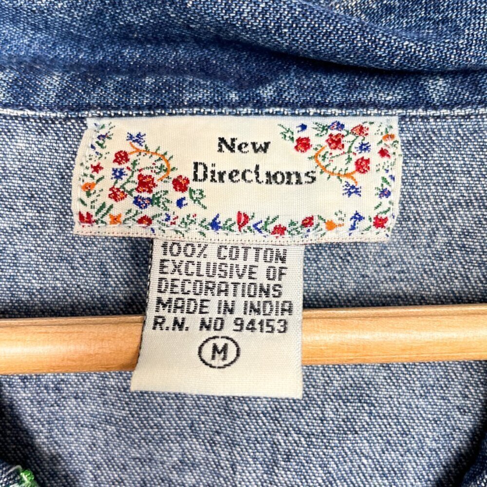 New Directions Size: M Floral Embroidered Denim Jean Jacket | VTG Funky 90s Y2k= - Picture 6 of 6